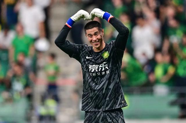 开云注册-双线四连胜！从4比4到4比0，国安这次“基本没让对手过半场”