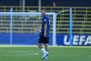 开云app-记者：国米将与19岁中场贝伦布鲁赫续约至2029年